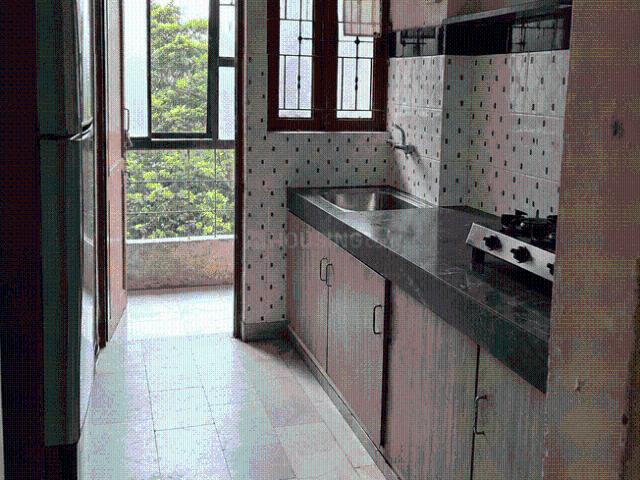 3 BHK Apartment in Kankaria for resale Ahmedabad. The reference number is 21315143