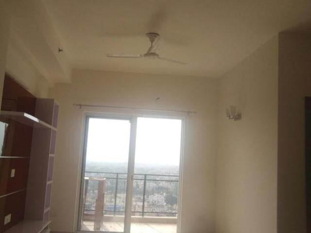 3 BHK Apartment in Karampura for rent New Delhi. The reference number is 10622273