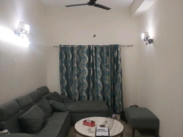3 BHK Apartment in Karampura for rent New Delhi. The reference number is 16103588