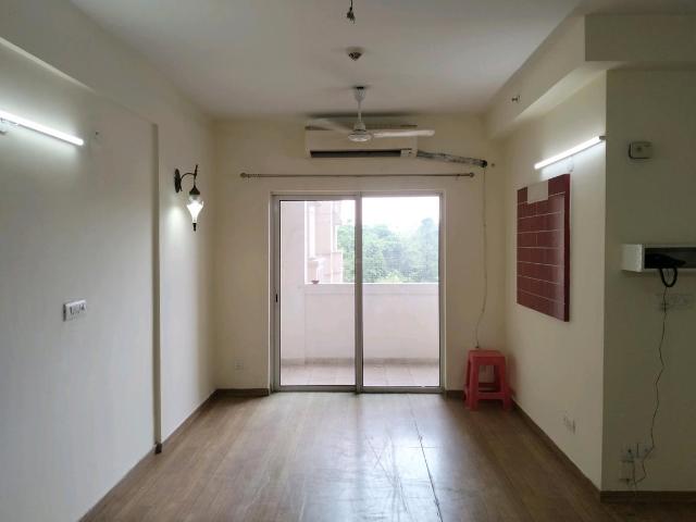 3 BHK Apartment in Karampura for rent New Delhi. The reference number is 17739949