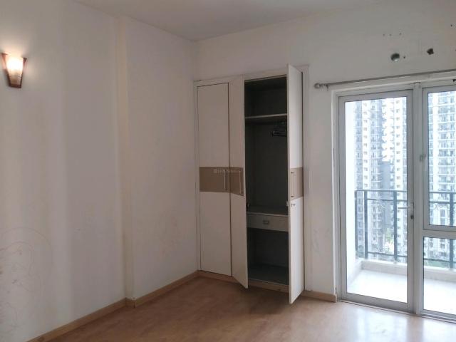 3 BHK Apartment in Karampura for rent New Delhi. The reference number is 20330403