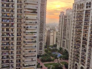 3 BHK Apartment in Karampura for resale New Delhi. The reference number is 19254505