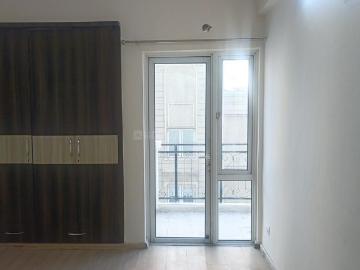 3 BHK Apartment in Karampura for resale New Delhi. The reference number is 20185845