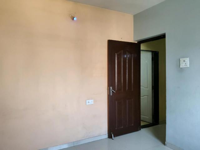 3 BHK Apartment in Kasarvadavali for rent Thane. The reference number is 21044791