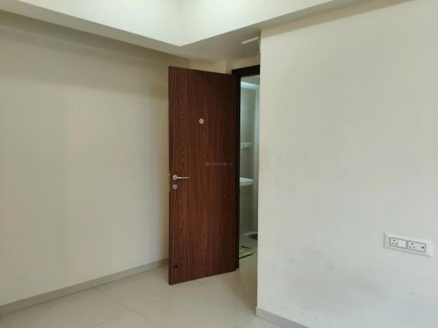 3 BHK Apartment in Kasarvadavali for rent Thane. The reference number is 21035018