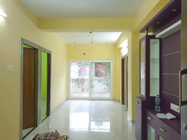 3 BHK Apartment in Kasba for rent Kolkata. The reference number is 20861753