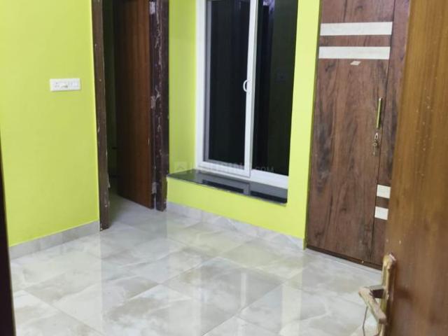 3 BHK Apartment in Kasba for rent Kolkata. The reference number is 21197994