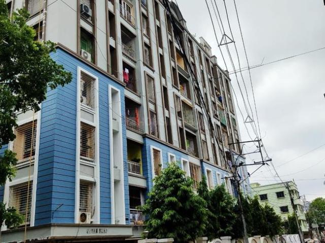 3 BHK Apartment in Kasba for resale Kolkata. The reference number is 21153090