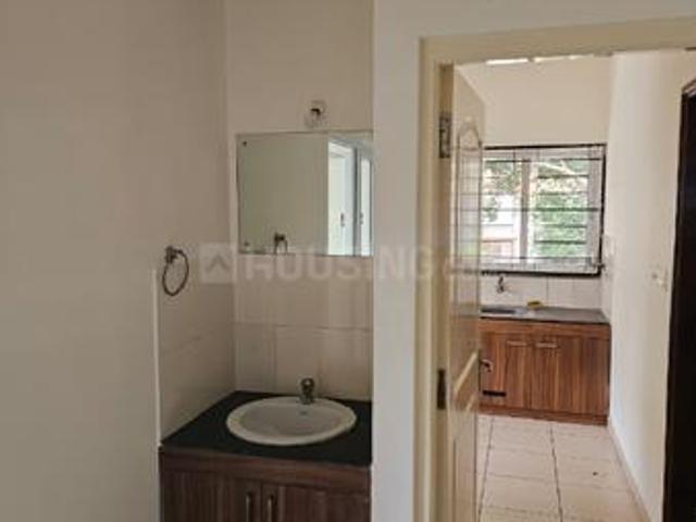 3 BHK Apartment in Kempatty Colony for rent Coimbatore. The reference number is 20797997