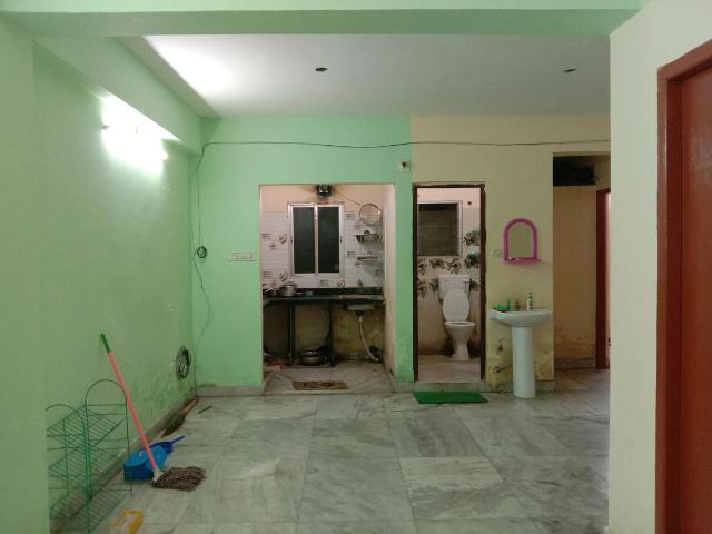 3 BHK Apartment in Keshtopur for rent Kolkata. The reference number is 20531014