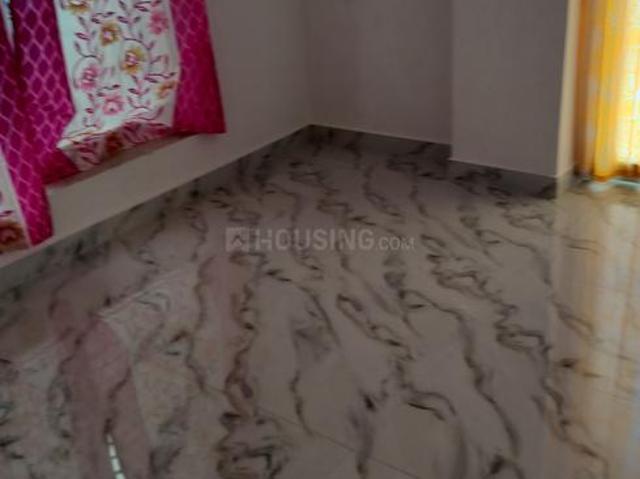 3 BHK Apartment in Keshtopur for rent Kolkata. The reference number is 20747961