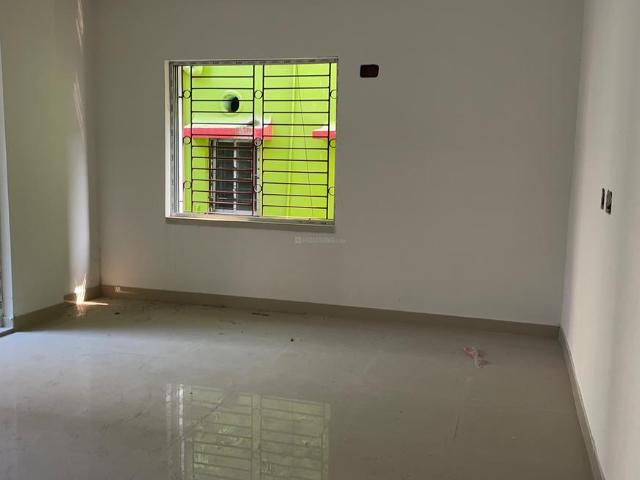 3 BHK Apartment in Keshtopur for rent Kolkata. The reference number is 21195211