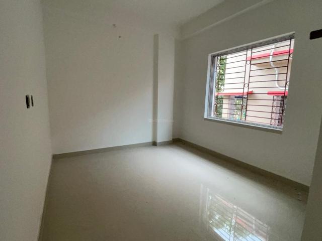 3 BHK Apartment in Keshtopur for resale Kolkata. The reference number is 20986892
