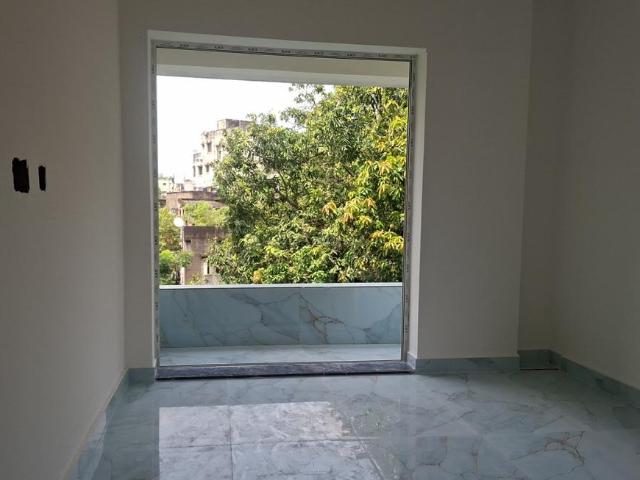 3 BHK Apartment in Keshtopur for resale Kolkata. The reference number is 21081830