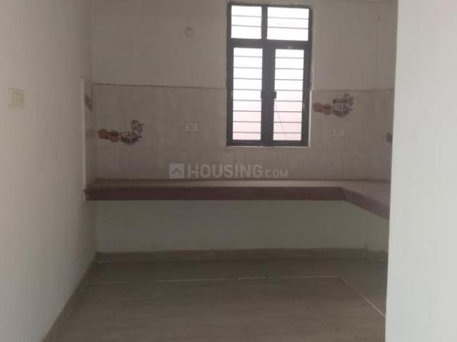 3 BHK Apartment in Khagaul Road for resale Patna. The reference number is 20984108