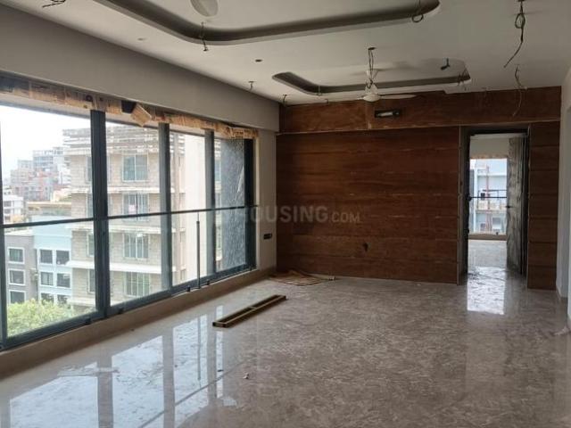 3 BHK Apartment in Khar West for rent Mumbai. The reference number is 18122654