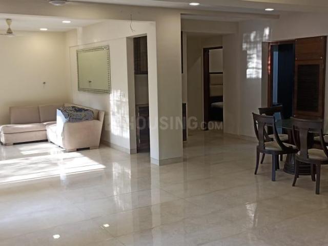 3 BHK Apartment in Khar West for rent Mumbai. The reference number is 19413946