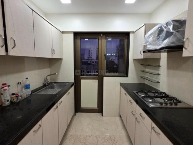 3 BHK Apartment in Khar West for rent Mumbai. The reference number is 19611035