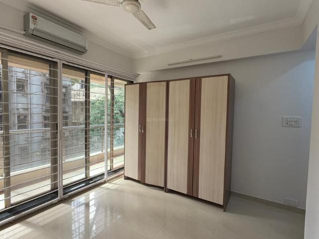 3 BHK Apartment in Khar West for rent Mumbai. The reference number is 20263397