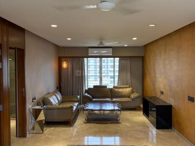 3 BHK Apartment in Khar West for rent Mumbai. The reference number is 20463209