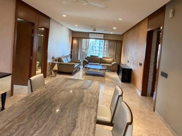 3 BHK Apartment in Khar West for rent Mumbai. The reference number is 20469226