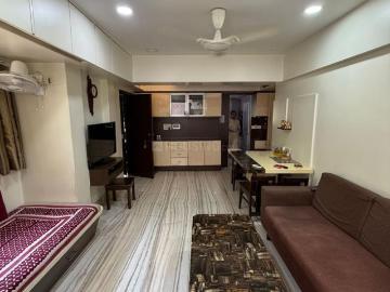 3 BHK Apartment in Khar West for rent Mumbai. The reference number is 20422107
