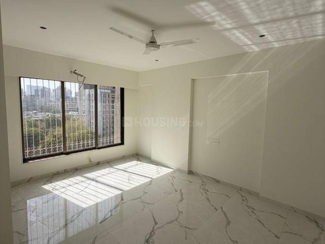 3 BHK Apartment in Khar West for rent Mumbai. The reference number is 20595525