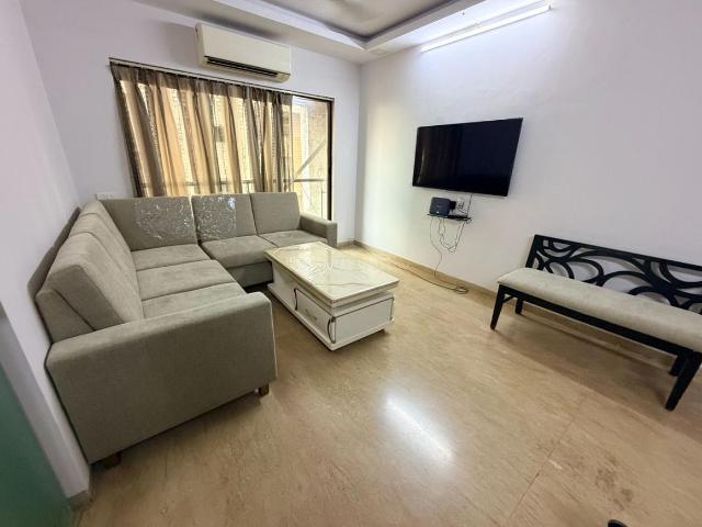 3 BHK Apartment in Khar West for rent Mumbai. The reference number is 20605861
