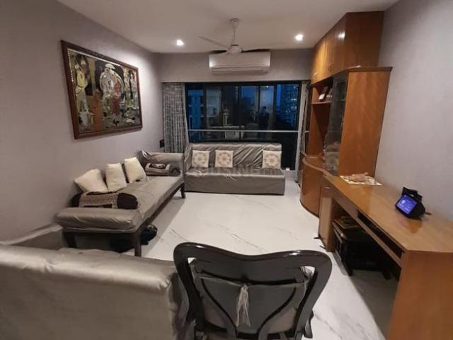 3 BHK Apartment in Khar West for rent Mumbai. The reference number is 20761106