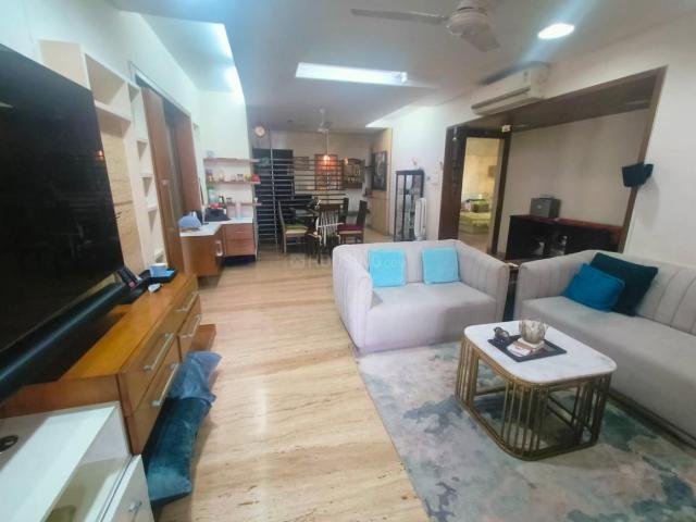 3 BHK Apartment in Khar West for rent Mumbai. The reference number is 20788049