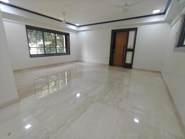 3 BHK Apartment in Khar West for rent Mumbai. The reference number is 21003094