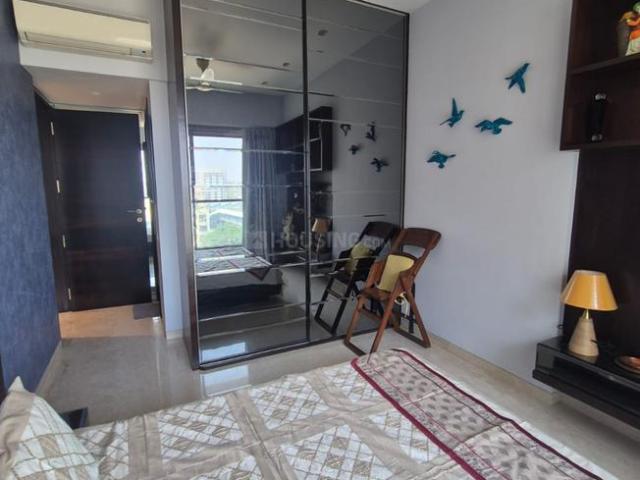 3 BHK Apartment in Khar West for rent Mumbai. The reference number is 21169596