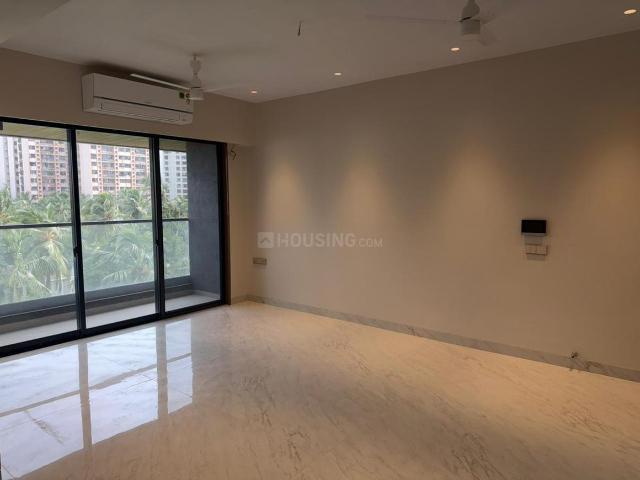 3 BHK Apartment in Khar West for rent Mumbai. The reference number is 21128411