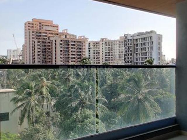 3 BHK Apartment in Khar West for rent Mumbai. The reference number is 21129802