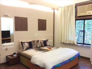 3 BHK Apartment in Khar West for resale Mumbai. The reference number is 19405850