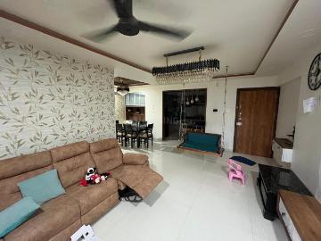 3 BHK Apartment in Kharadi for rent Pune. The reference number is 18310263