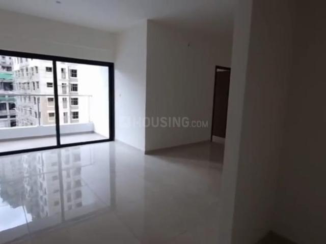 3 BHK Apartment in Kharadi for rent Pune. The reference number is 19037606