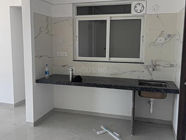 3 BHK Apartment in Kharadi for rent Pune. The reference number is 19298009