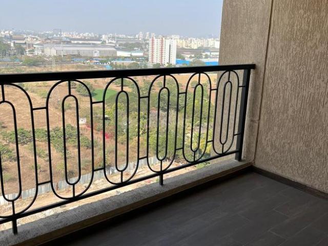 3 BHK Apartment in Kharadi for rent Pune. The reference number is 20306348