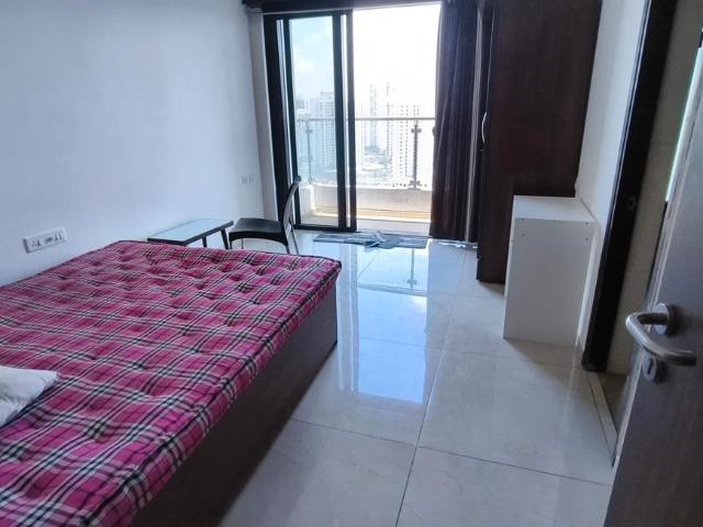 3 BHK Apartment in Kharadi for rent Pune. The reference number is 21042185
