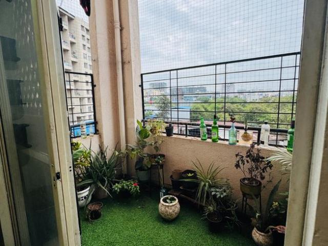 3 BHK Apartment in Kharadi for rent Pune. The reference number is 21183623