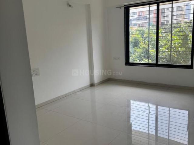 3 BHK Apartment in Kharadi for rent Pune. The reference number is 21349734