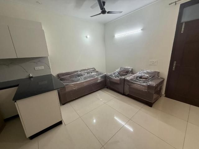 3 BHK Apartment in Kharar for rent Mohali. The reference number is 19510140