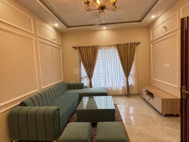 3 BHK Apartment in Kharar for resale Mohali. The reference number is 19250184