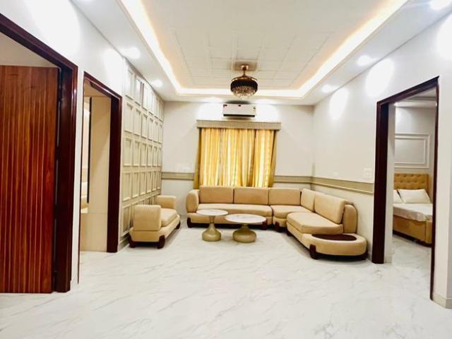 3 BHK Apartment in Kharar for resale Mohali. The reference number is 20910528