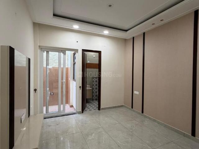 3 BHK Apartment in Kharar for resale Mohali. The reference number is 21263164