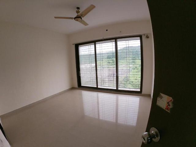 3 BHK Apartment in Kharghar for rent Navi Mumbai. The reference number is 17869264