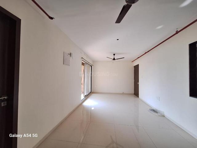 3 BHK Apartment in Kharghar for rent Navi Mumbai. The reference number is 19358274