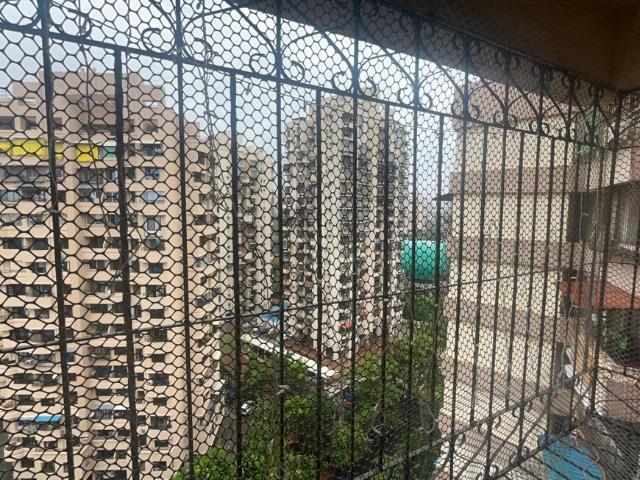 3 BHK Apartment in Kharghar for rent Navi Mumbai. The reference number is 20617629