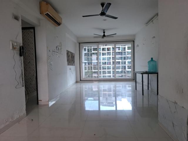3 BHK Apartment in Kharghar for rent Navi Mumbai. The reference number is 21076495
